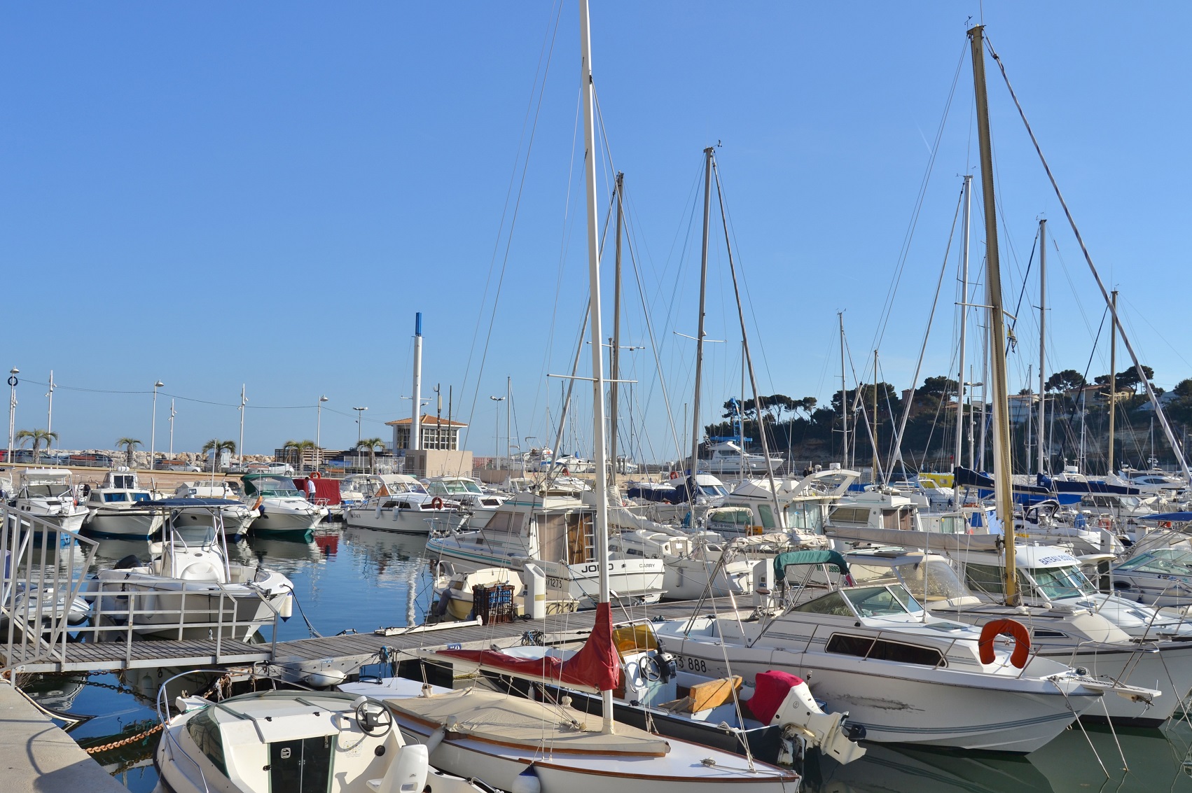 Port de Carry le Rouet