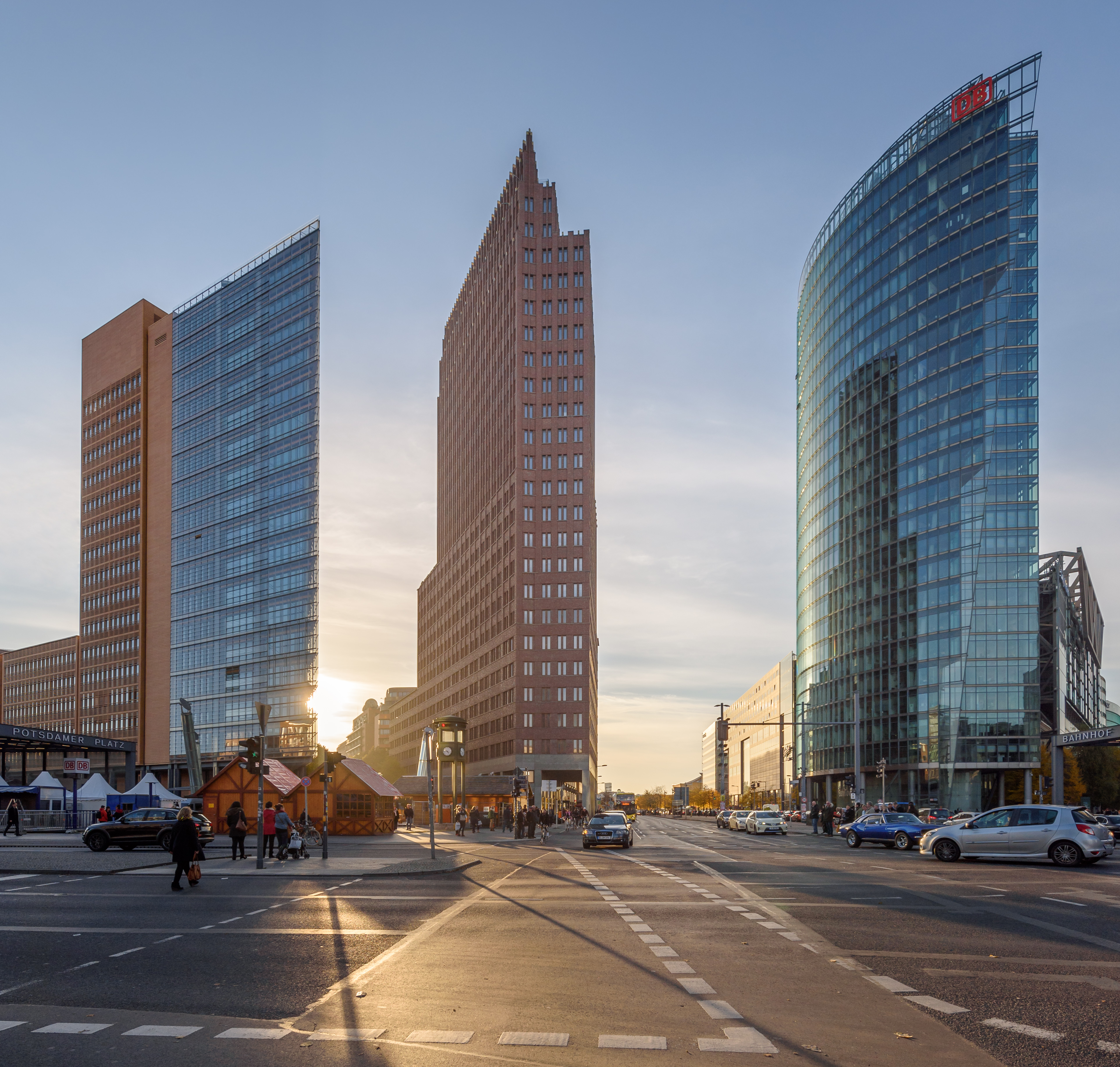 Forum Tower