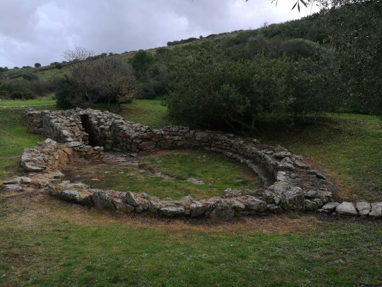 Pozzo Sacro Sa Testa