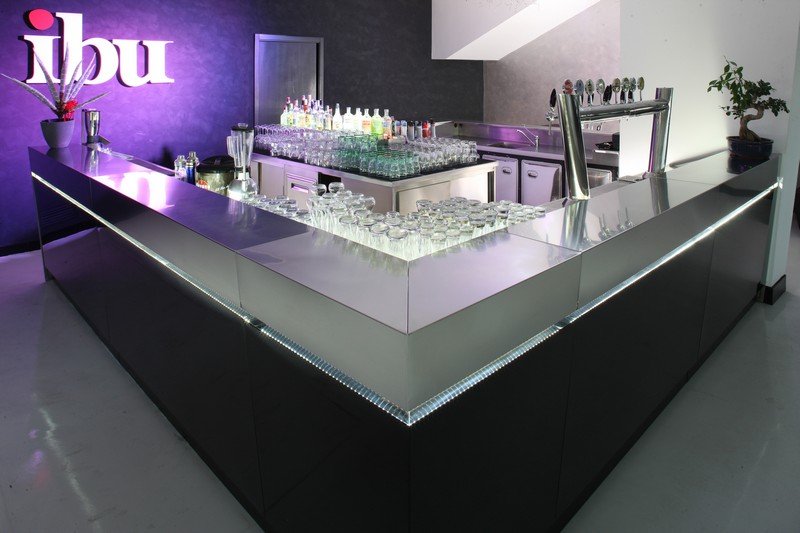 Vanity Bar