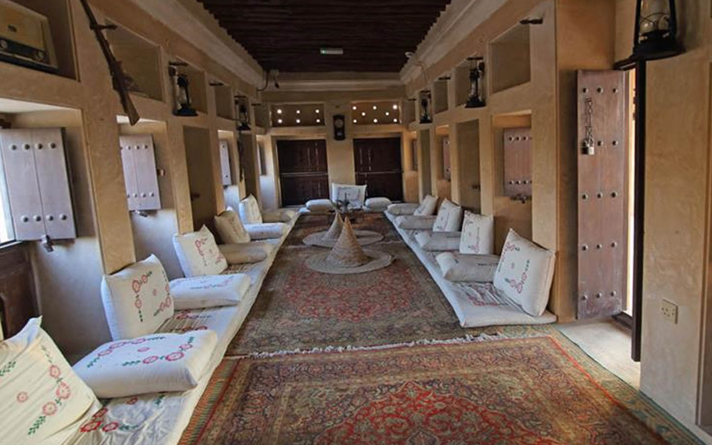 Majlis Ghorfat Umm Al Sheif