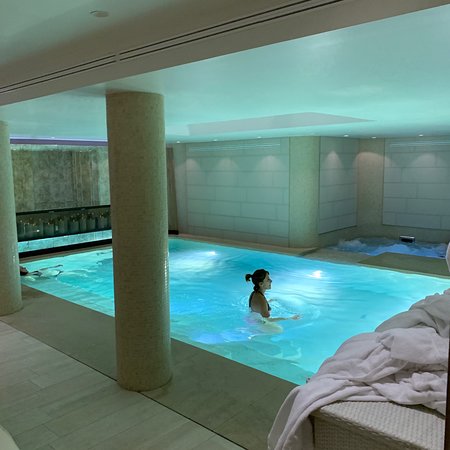 Spa Pont-Neuf by Cinq Mondes