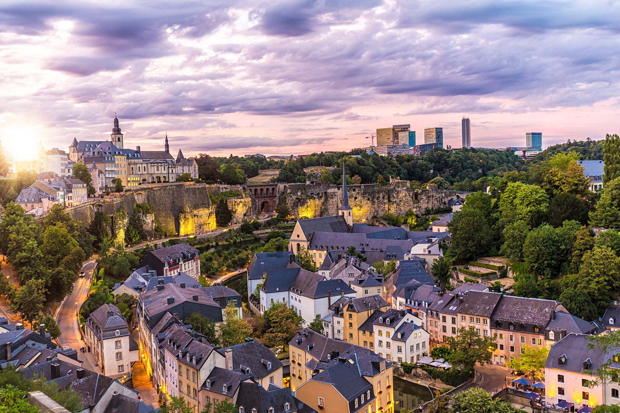 WHITE LUXEMBOURG