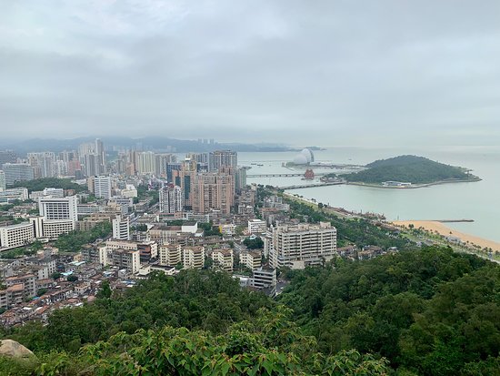 Mt. Jingshan Park of Zhuhai