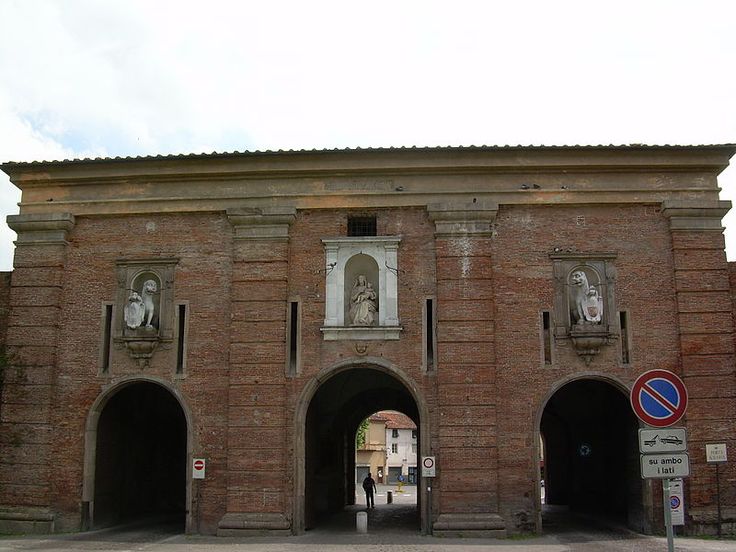 Porta di Santa Maria