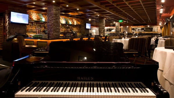 Manhattan Piano Bar