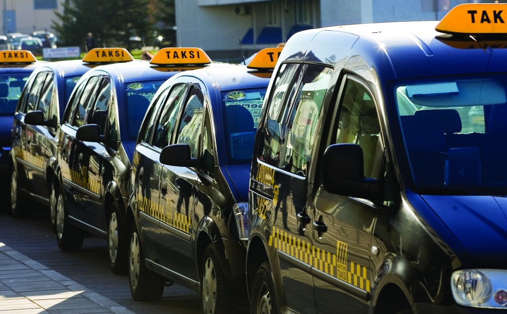 Luxe Transfers