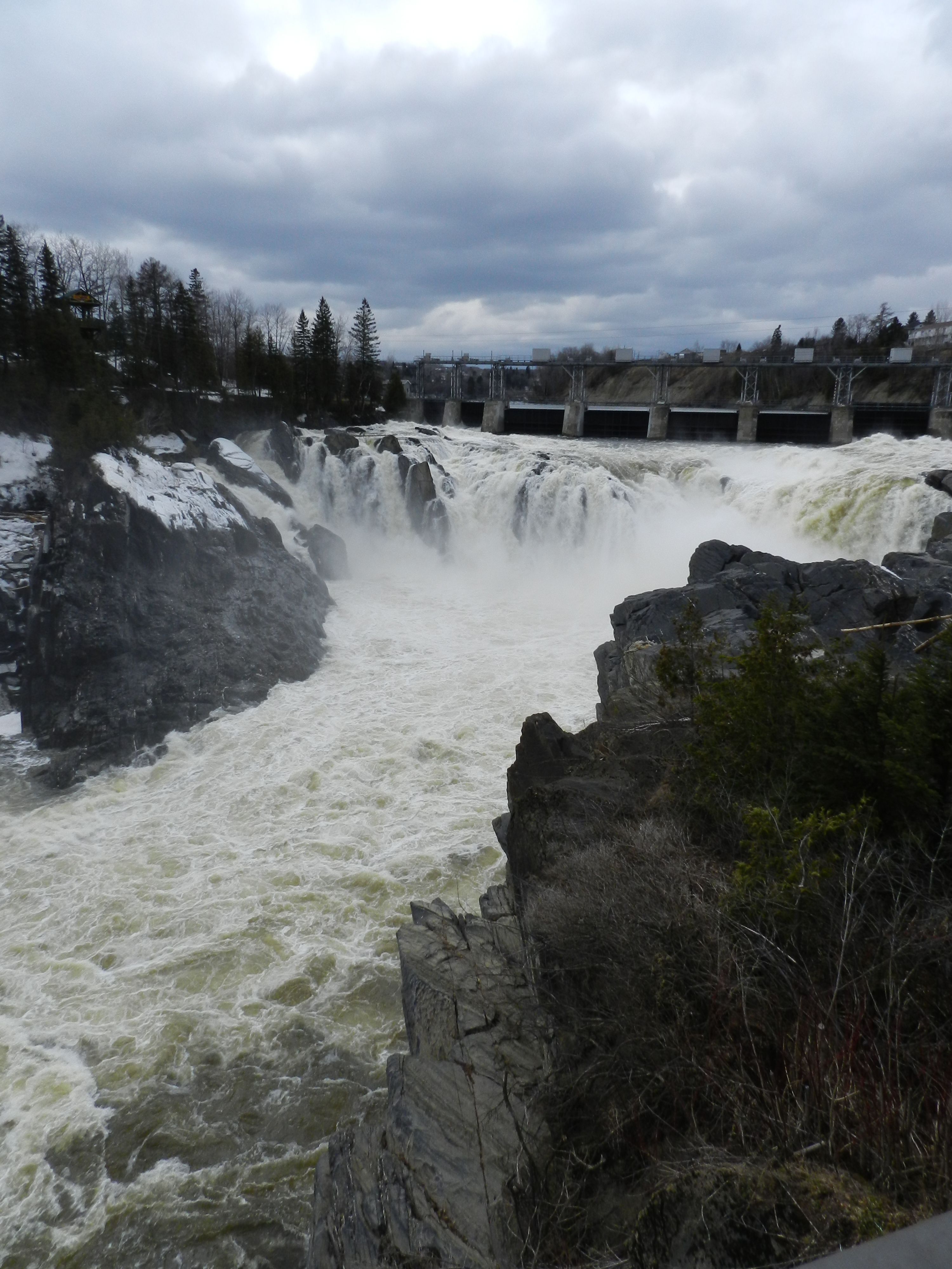 Coac Falls