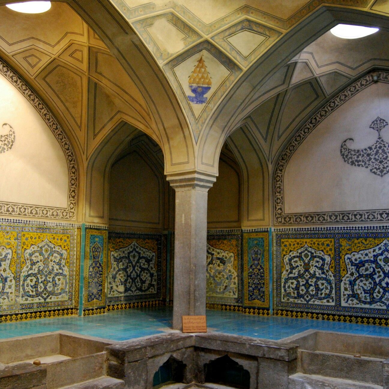 Mahdi Gholi Beyk historical bath