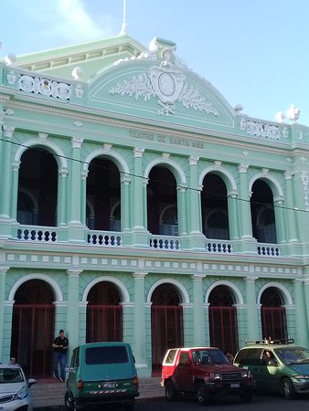 Teatro Nacional de Santa Ana