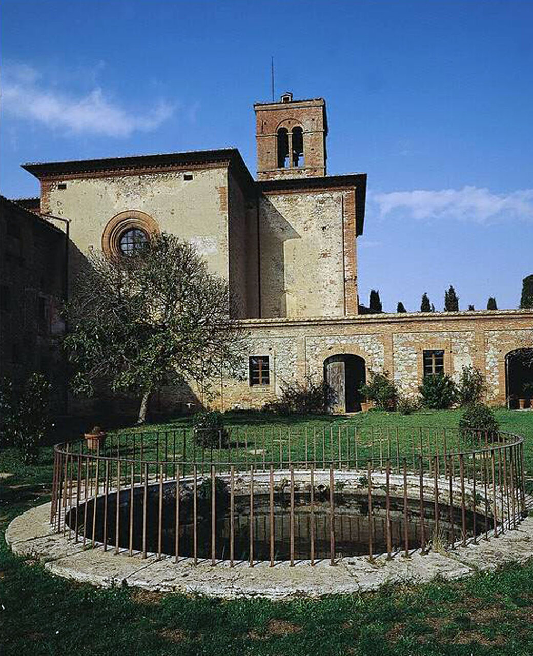 Ex Chiesa e Convento di Sant'Anna