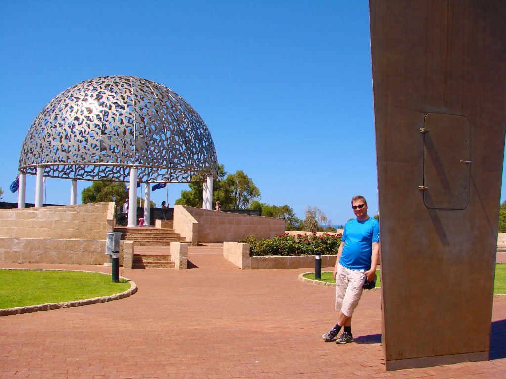HMAS Sydney II Memorial