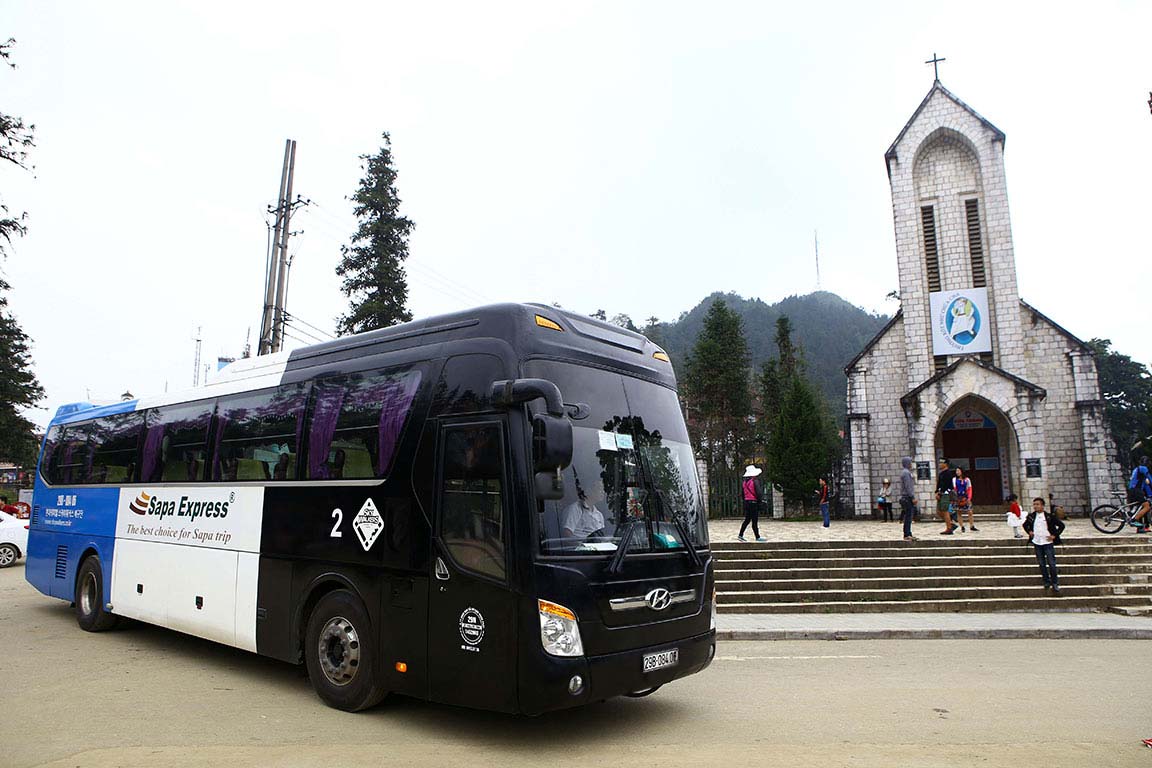 Green Bus Sapa