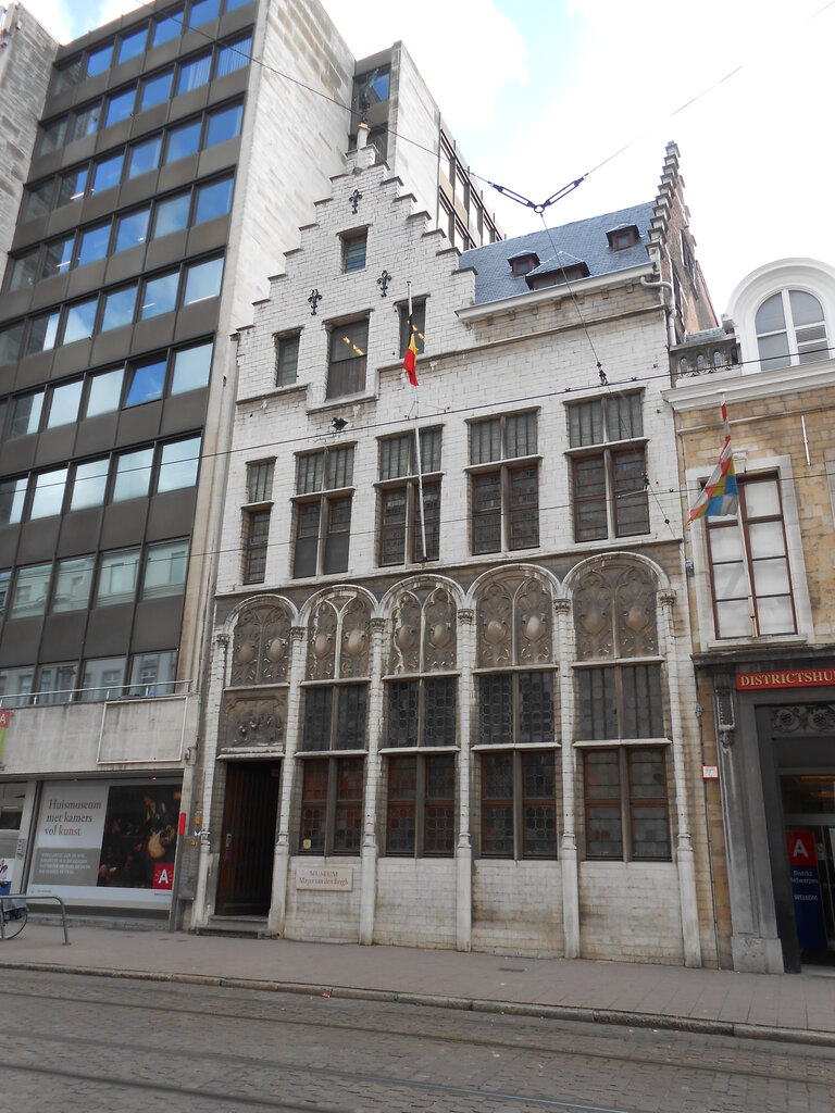 Museum Mayer van den Bergh