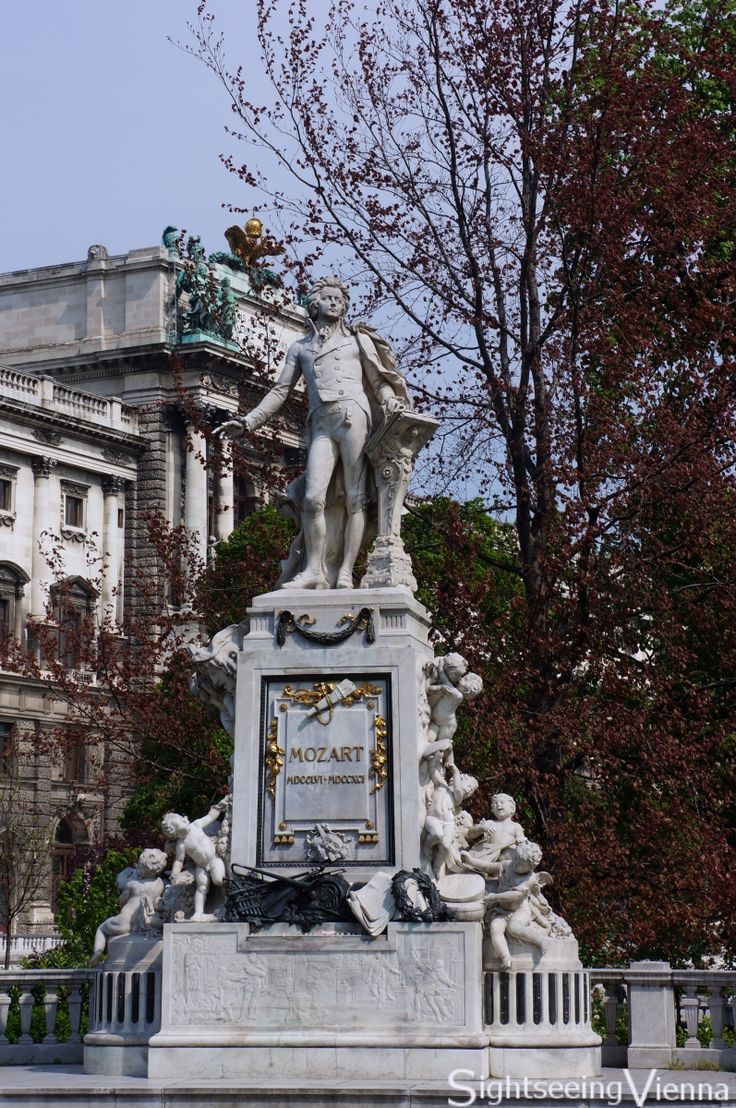 Denkmal Edmund Eysler