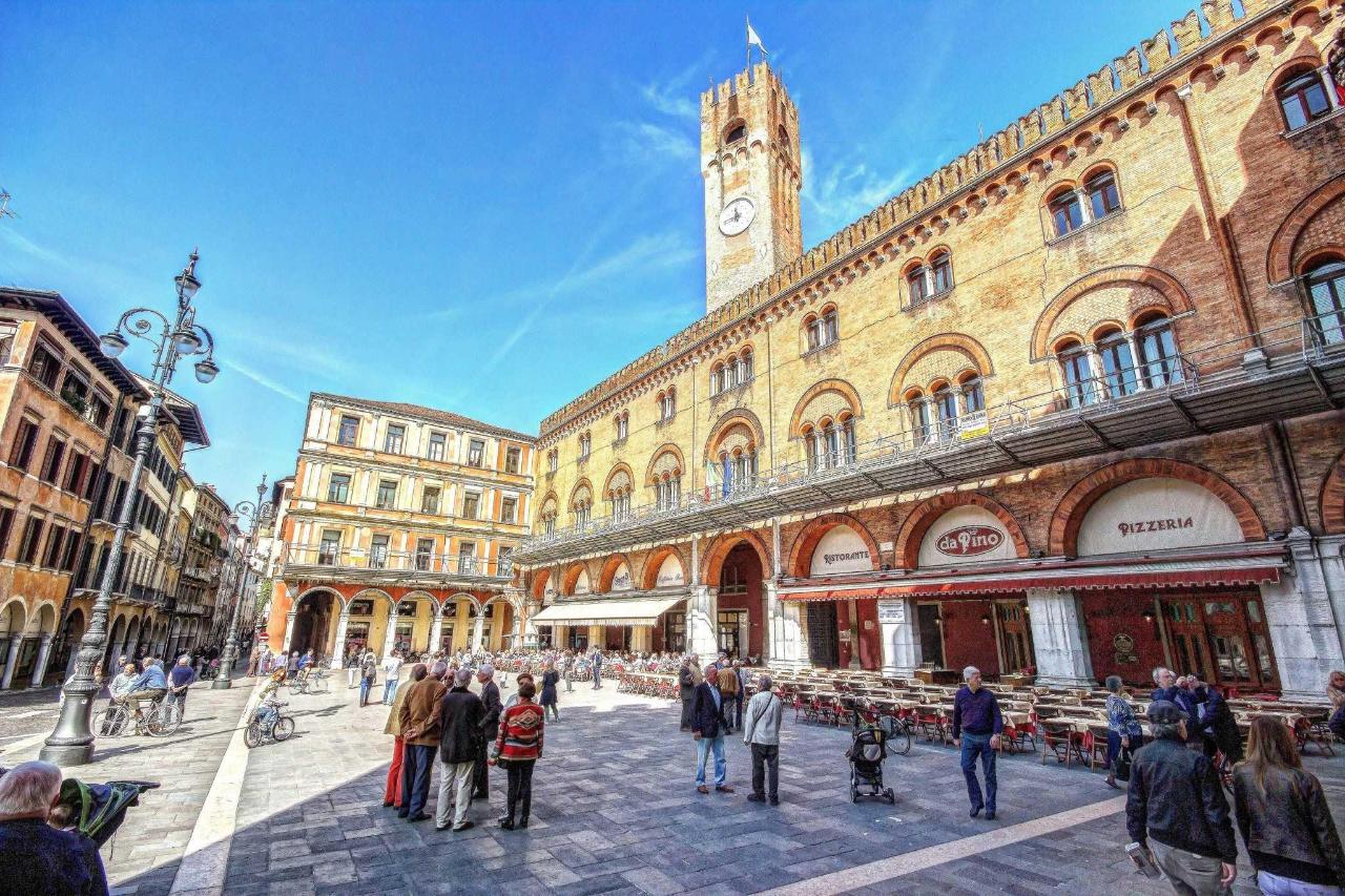 Piazza Rinaldi