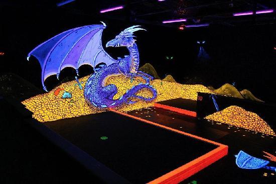 Dragons Lair Mini Golf