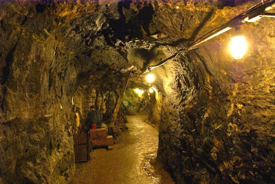 Sterling Hill Mining Museum