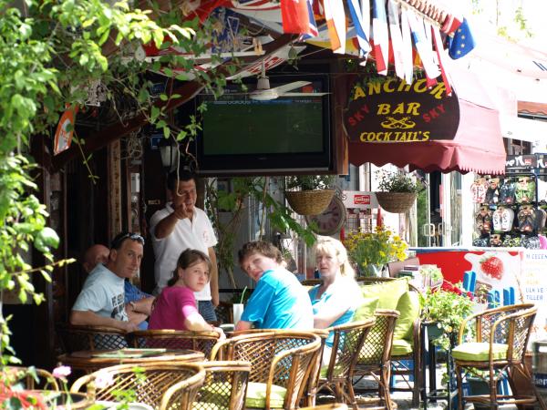 Anchor Bar