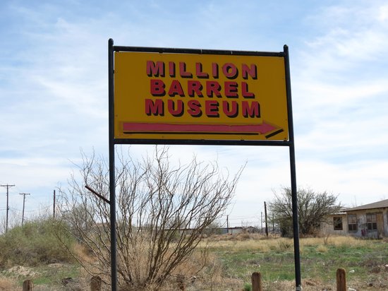 Million Barrel Museum - Giant Oil Tank