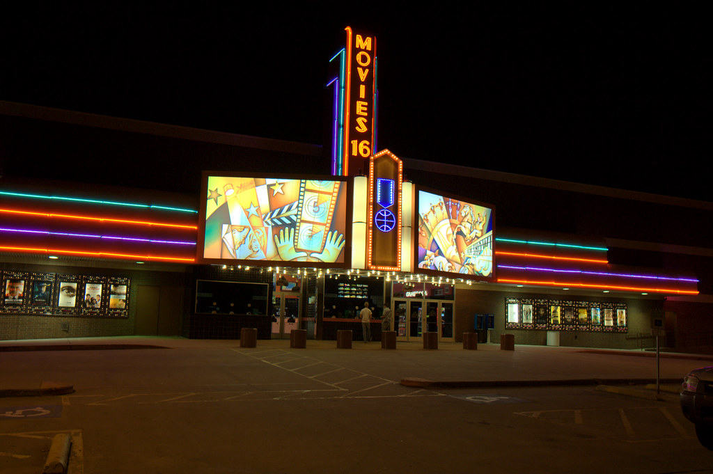Cinemark Movies 16