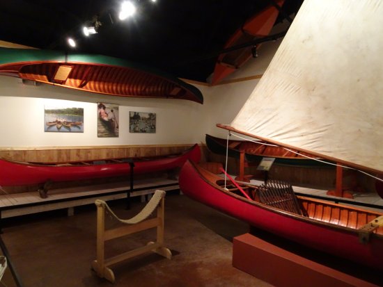 Wisconsin Canoe Heritage Museum