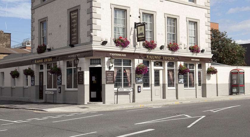The Railway Tavern