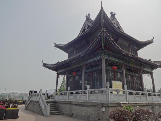 Zhongxuan Tower