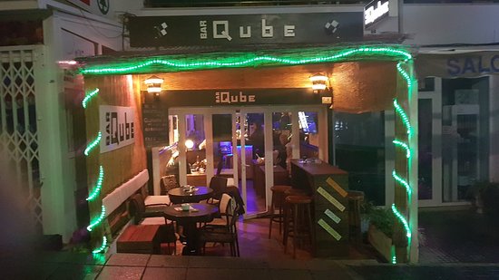 Bar Qube