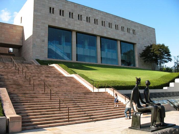 MOA Museum of Art