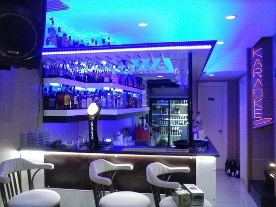 Charlies Place Karaoke Bar