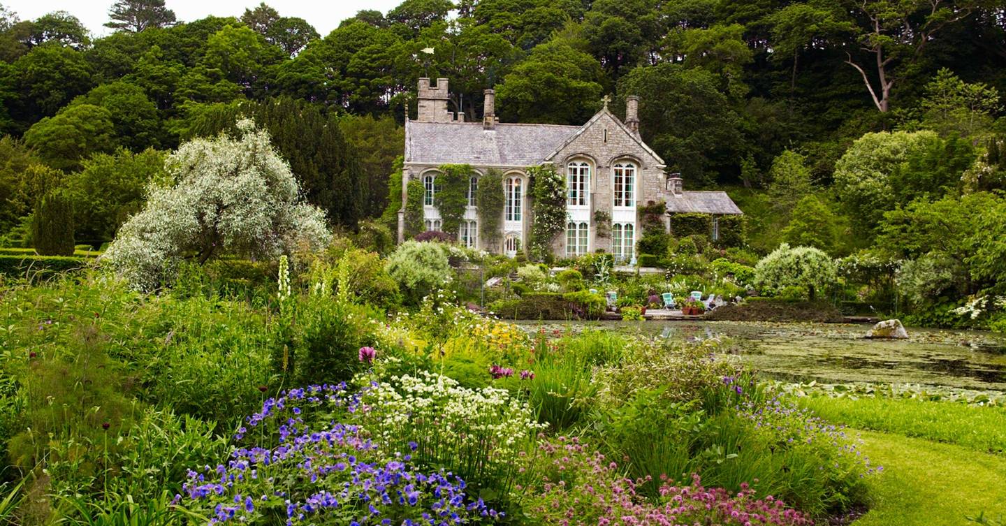 Froggery Cottage Garden