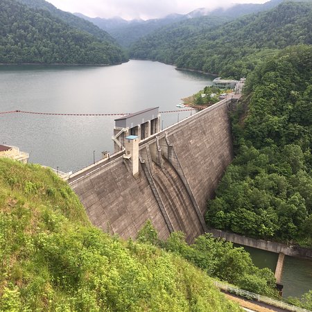 Kanayama Dam