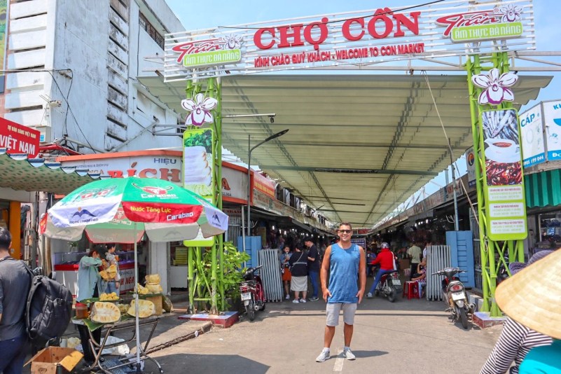 Tha Muang Old Market (Nang Loy Market)