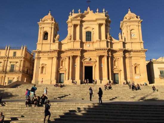 Late Baroque Towns of the Val di Noto