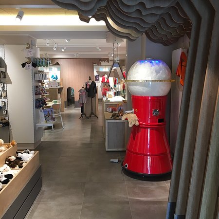 Miyo Family Concept Store