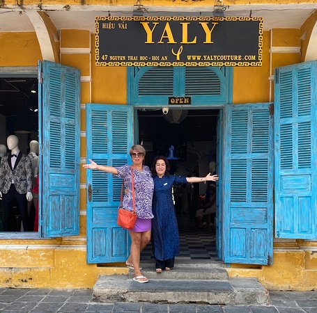 Yaly Couture
