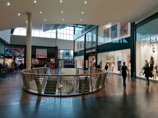 Golden Square Shopping Centre