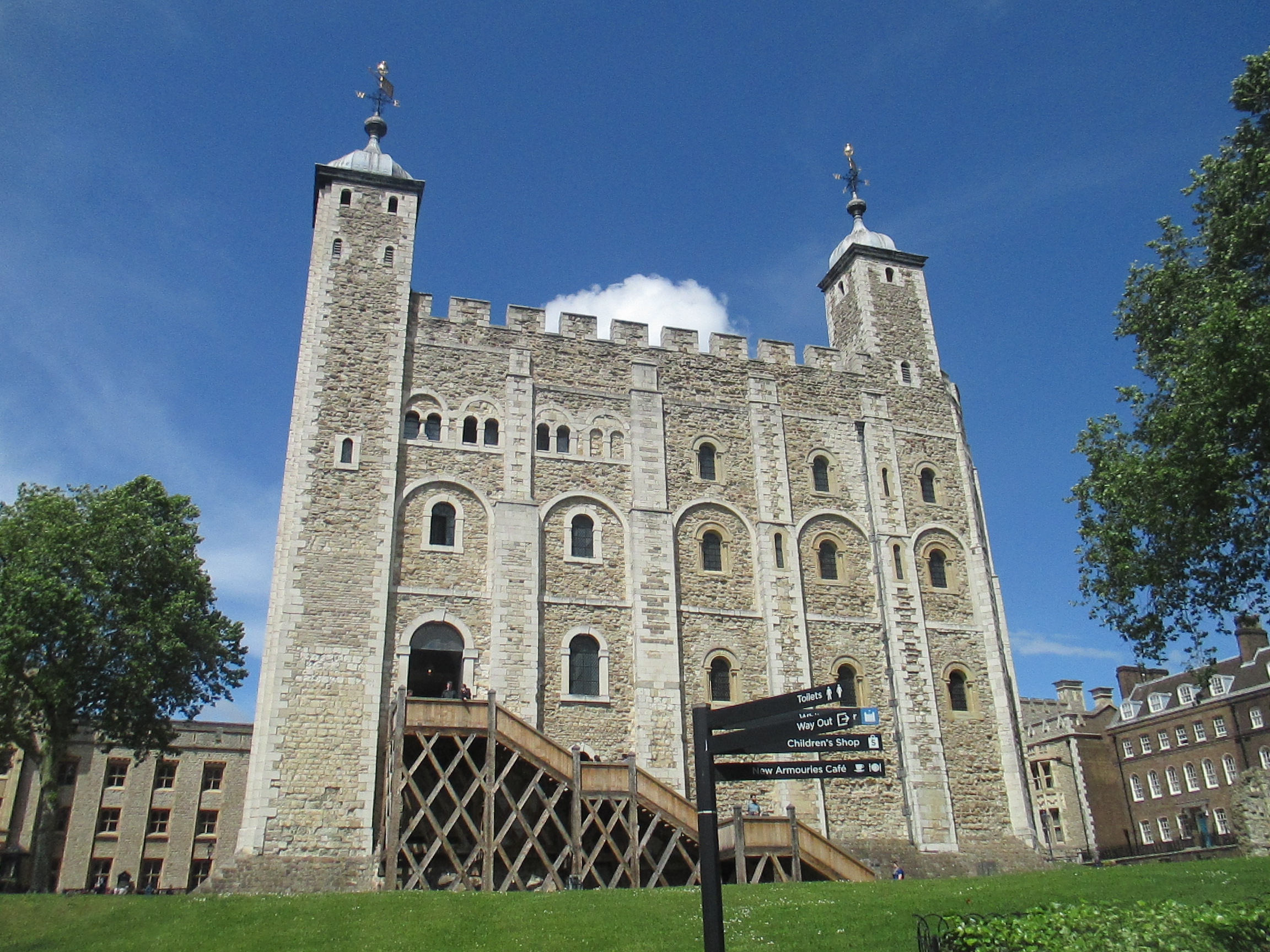 Tieling White Tower