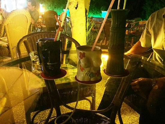 Aloha Cocktail-Bar