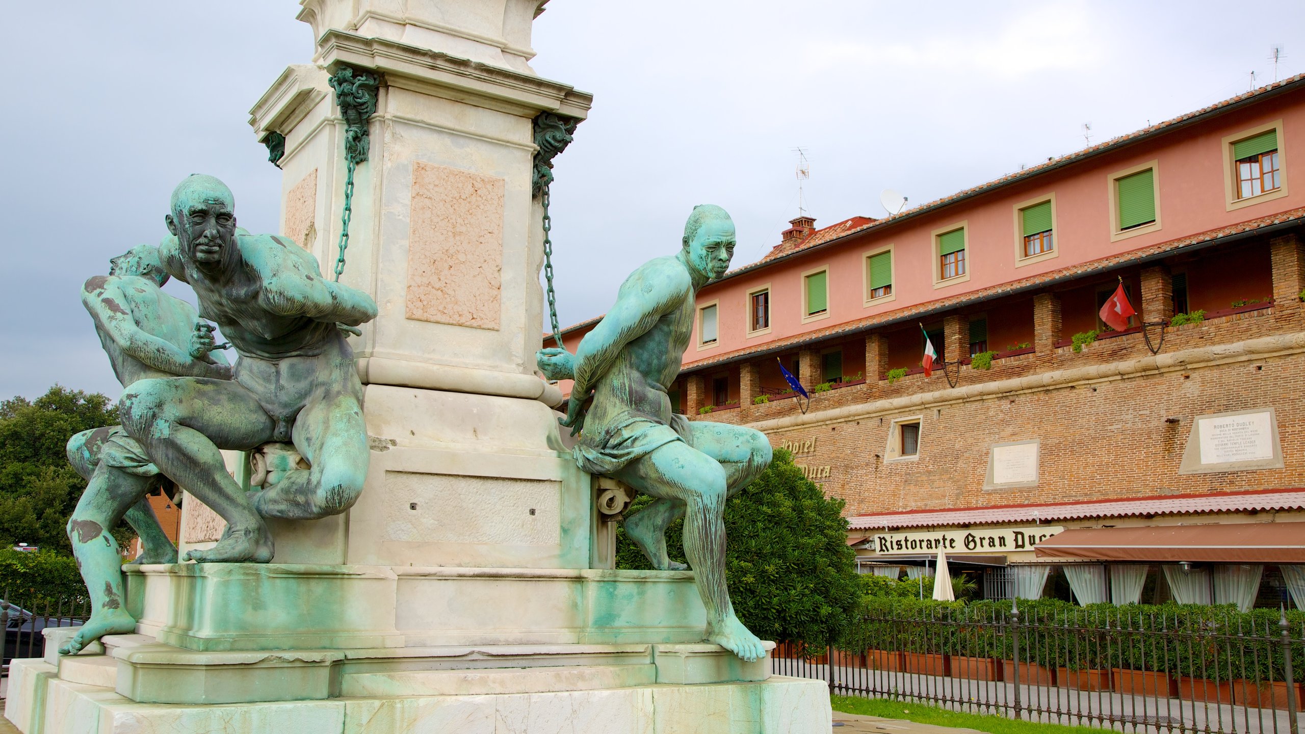 Monumento dei Quattro Mori