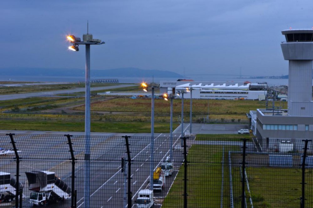 Kobe Airport Observation Deck