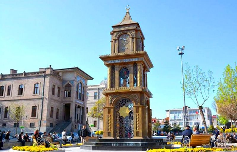 Aksaray Saat Kulesi