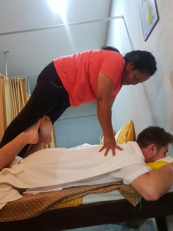 CoCo Massage And Beauty