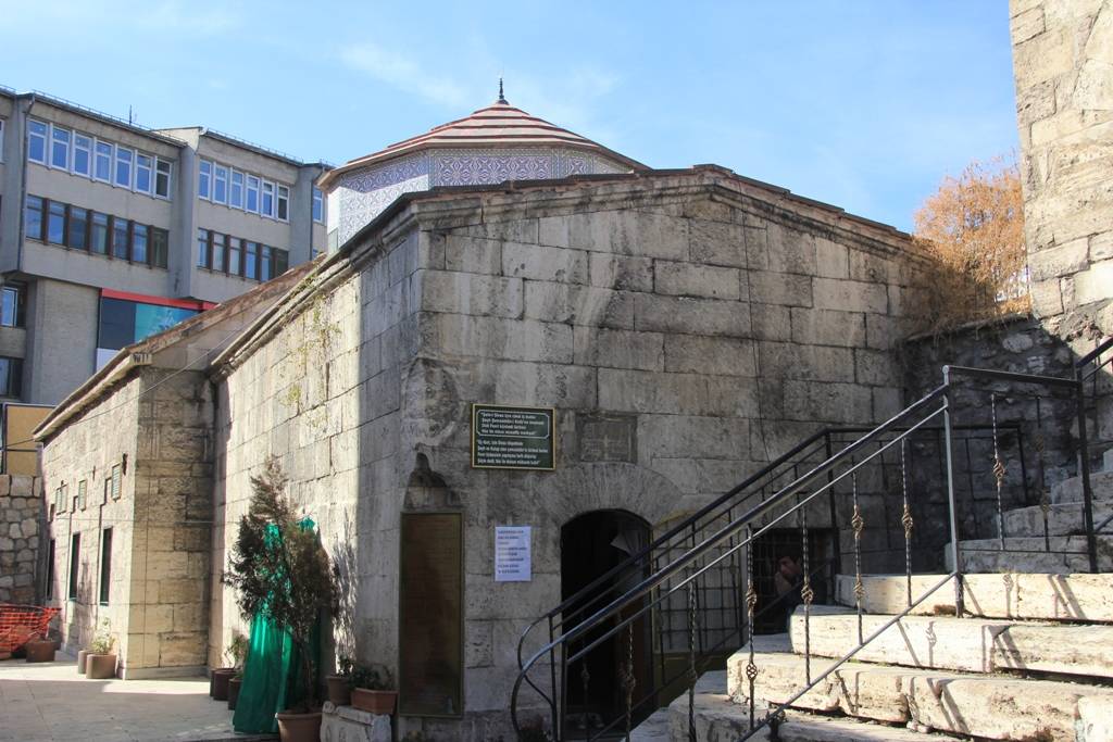 Semseddin-i Sivasi Turbesi