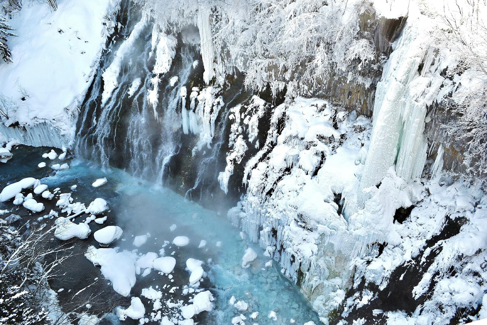 Shirahige Falls