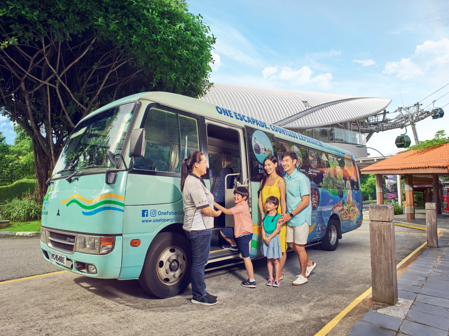 The Sentosa Bus