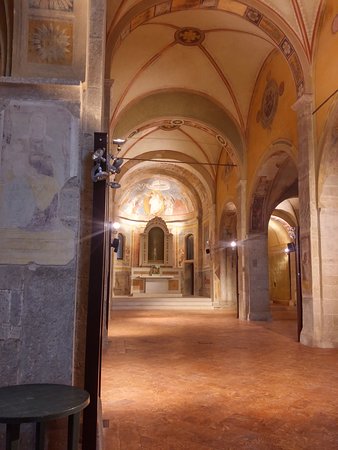 Chiesa di Santa Maria Maddalena e Borgo di Camuzzago
