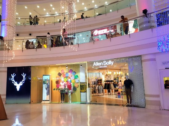 Royal Meenakshi Mall