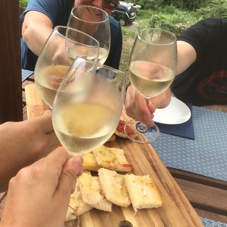 Cà du Ferrà Wine & Tasting